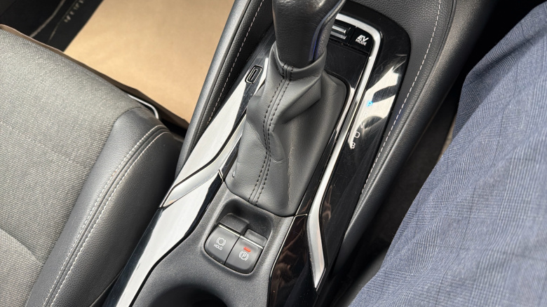 Toyota Corolla 1.8 VVT-i Hybrid Design 5dr CVT Hybrid Hatchback